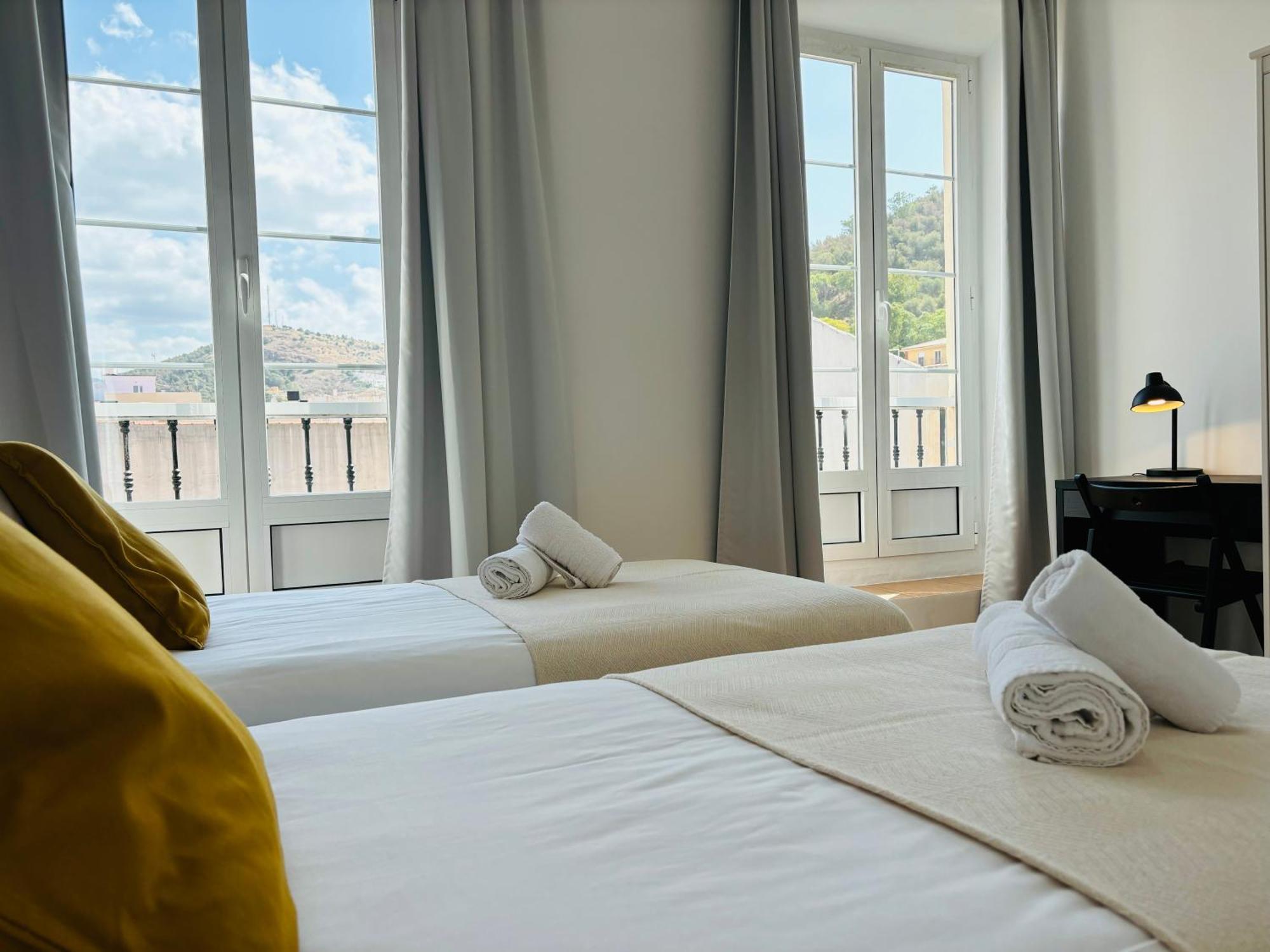 Apartamentos Alcazaba 马拉加 外观 照片